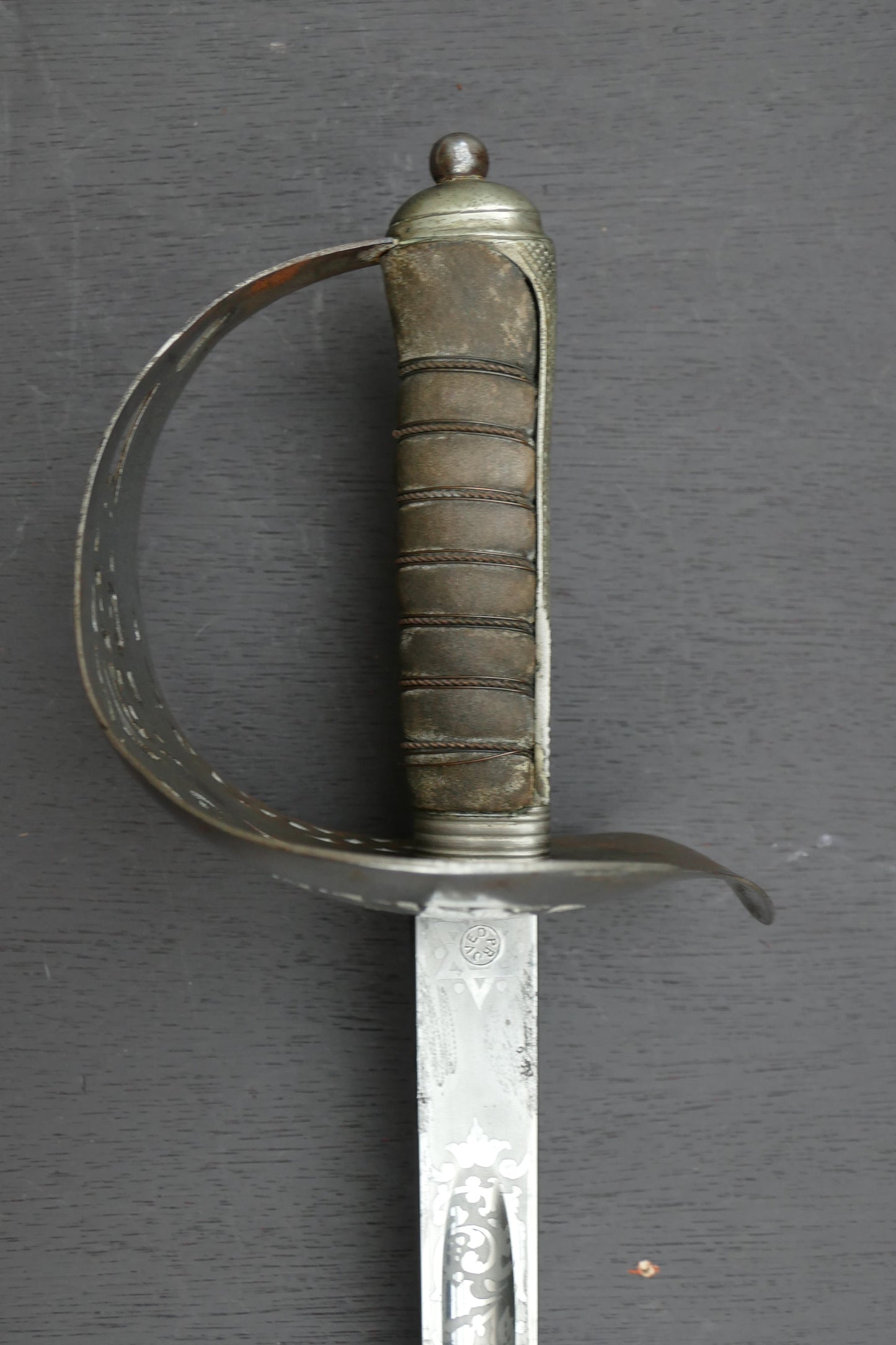 Antique British 1897 Pattern Infantry Sword. For sale